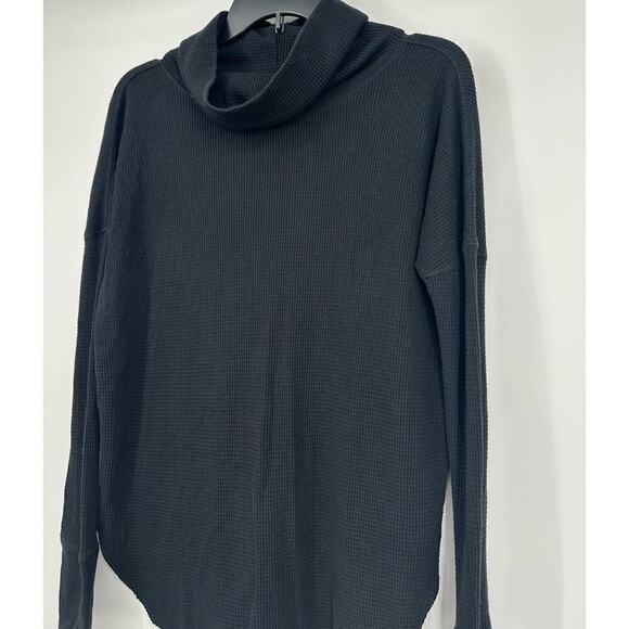 Aritzia The Group by Babaton waffle knit Cowl Neck Long Sleeve Size XS black - Picture 4 of 9